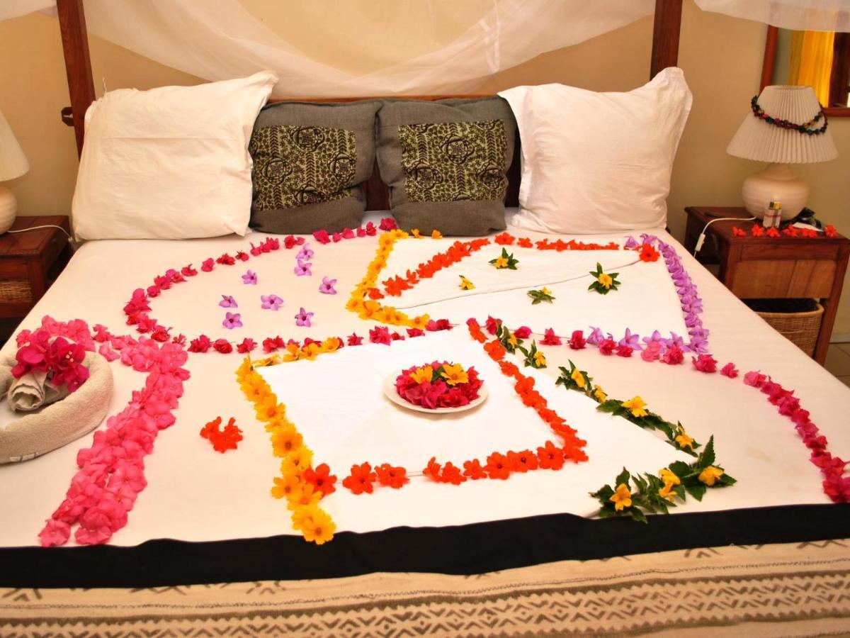 Lemon Creek Hotel Resort Bijilo Eksteriør billede