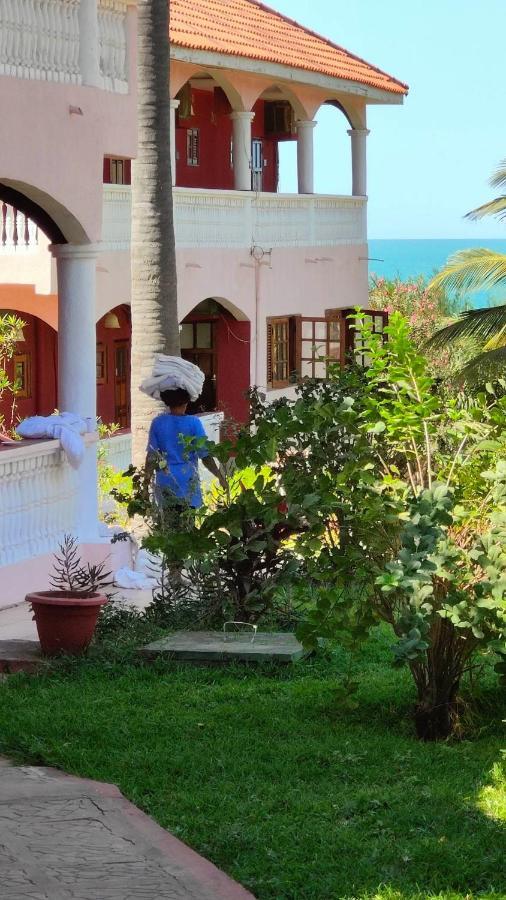 Lemon Creek Hotel Resort Bijilo Eksteriør billede