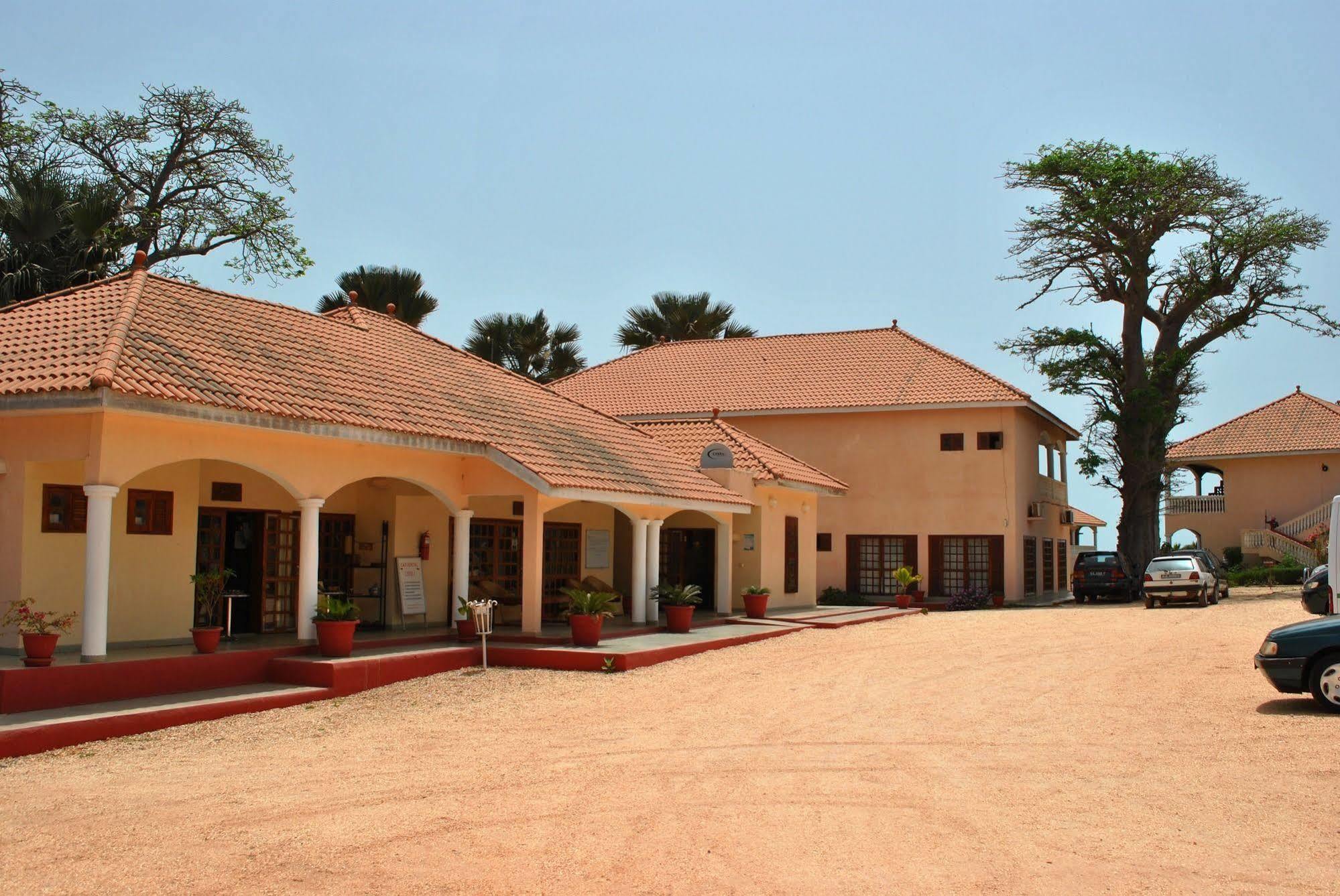 Lemon Creek Hotel Resort Bijilo Eksteriør billede