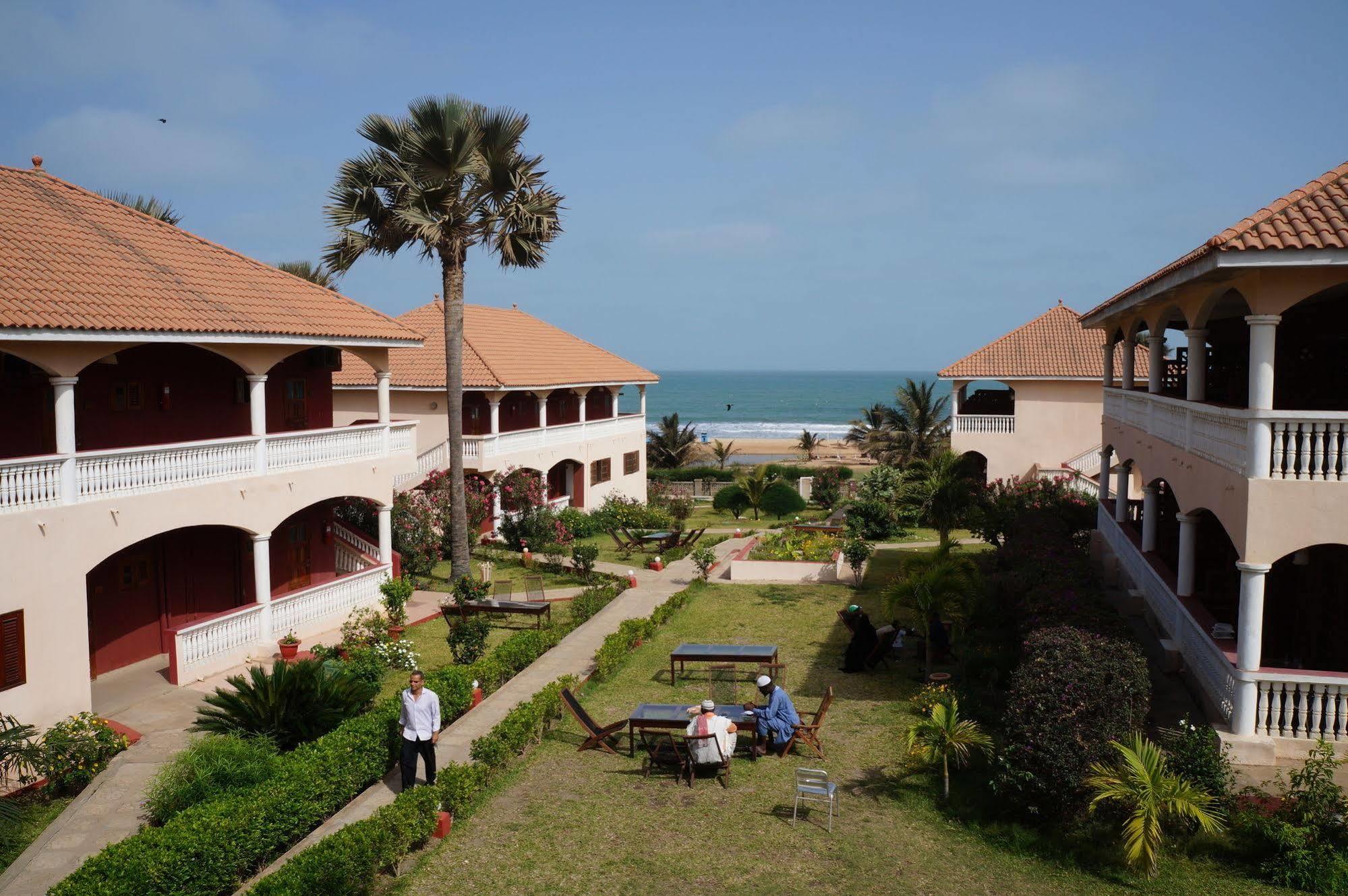 Lemon Creek Hotel Resort Bijilo Eksteriør billede